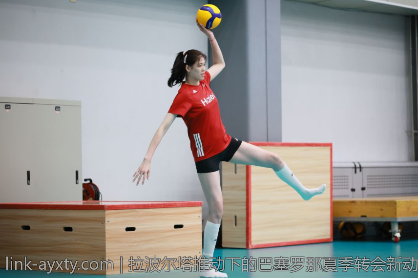 拉波尔塔推动下的巴塞罗那夏季转会新动向